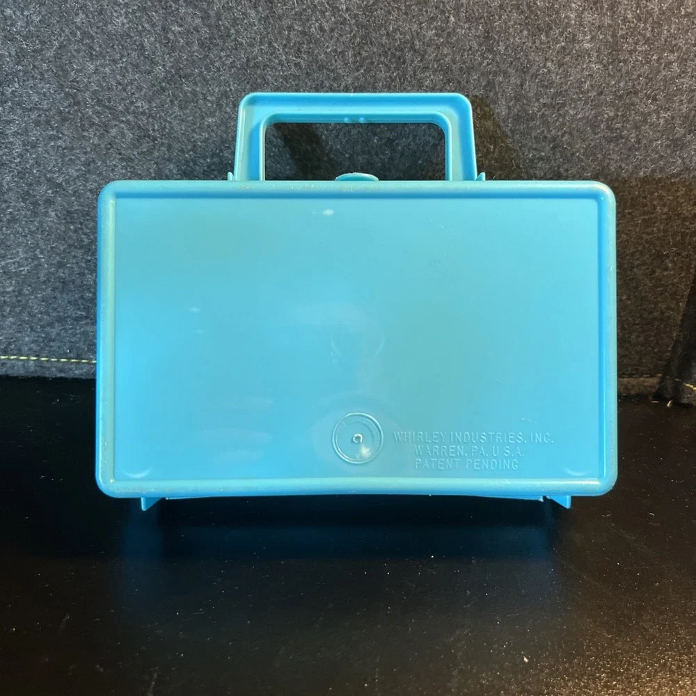 Vintage Burger King Whirley Industries Plastic Teal Lunch Box or Pencil‎ Box